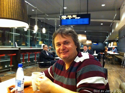 Fika på Arlanda innan flygresan
