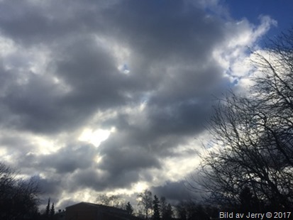 17 mars 2017 Mörka moln