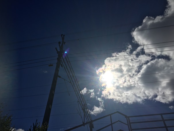 180625 Himmel stolpar